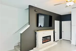 8271 Cor Pne Wy, New Port Richey, FL 34655 - Photo 5