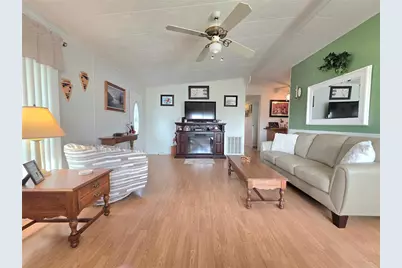 36847 Jodi Avenue, Zephyrhills, FL 33542 - Photo 21