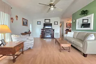 36847 Jodi Ave, Zephyrhills, FL 33542 - Photo 21