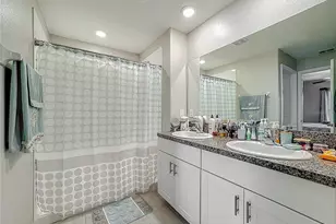 15509 Wicked Strong St, Sun City Center, FL 33573 - Photo 17