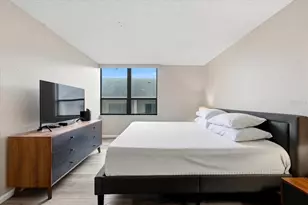 400 Island Way, Clearwater Beach, FL 33767 - Photo 19