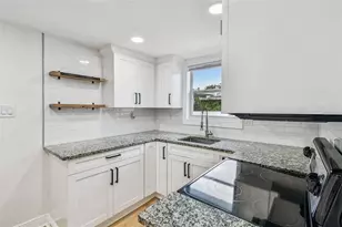 2302 W Idlewild Ave, Tampa, FL 33603 - Photo 7