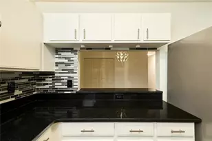 1751 Fluorshire Dr, Brandon, FL 33511 - Photo 17