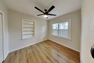 2030 12th St N, Saint Petersburg, FL 33704 - Photo 9