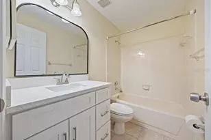 4071 Shoreside Cir, Tampa, FL 33618 - Photo 19