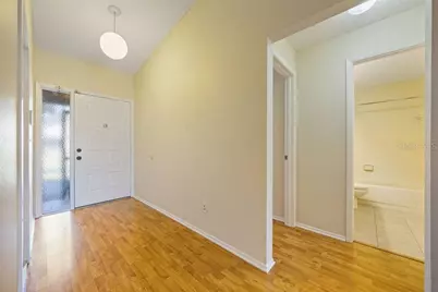 4071 Shoreside Circle, Tampa, FL 33618 - Photo 3