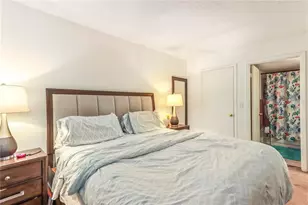 4009 Nestle Oaks Pl, Tampa, FL 33613 - Photo 17