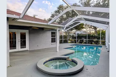 10128 Heather Sound Drive, Tampa, FL 33647 - Photo 9