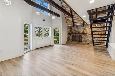 19808 Reading Road, Lutz, FL 33558 - Photo 11