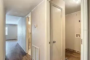 4325 Aegean Dr, Tampa, FL 33611 - Photo 39