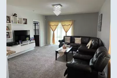 8204 Pelican Reed Circle, Wesley Chapel, FL 33545 - Photo 7