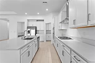 5364 Windy Grv Dr, Wimauma, FL 33598 - Photo 9