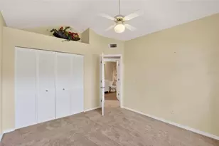 1111 Golfview Woods Dr, Sun City Center, FL 33573 - Photo 25