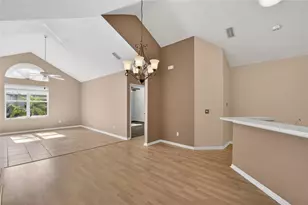 1111 Golfview Woods Dr, Sun City Center, FL 33573 - Photo 13