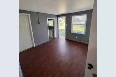 2332 Grove Street S, Saint Petersburg, FL 33705 - Photo 3