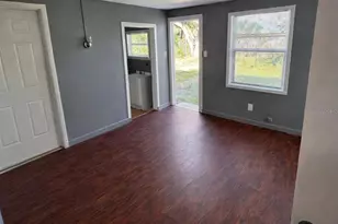 2332 Grove St S, Saint Petersburg, FL 33705 - Photo 3