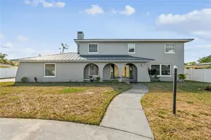 7703 17th Ave NW, Bradenton, FL 34209 - Photo 7