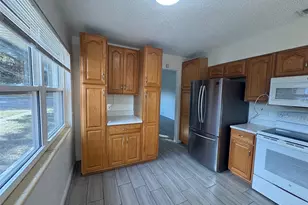 5201 Dr Martin Luther King Jr Street N, Saint Petersburg, FL 33703 - Photo 5