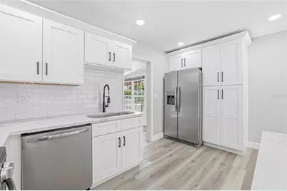 4425 W Bay Avenue, Tampa, FL 33616 - Photo 11