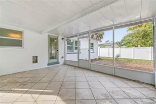 3307 W Ballast Point Blvd, Tampa, FL 33611 - Photo 29