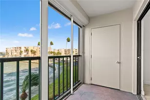 7700 Sun Island Dr S, South Pasadena, FL 33707 - Photo 21