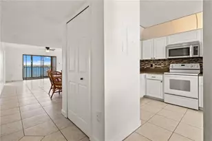 7700 Sun Island Dr S, South Pasadena, FL 33707 - Photo 7