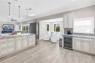 289 8th Ave N, Tierra Verde, FL 33715 - Photo 21