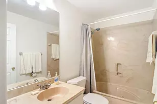 4325 Aegean Dr, Tampa, FL 33611 - Photo 23