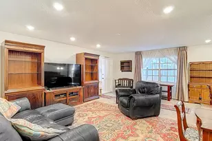 4325 Aegean Dr, Tampa, FL 33611 - Photo 7