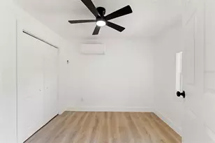 8719 N Ola Ave, Tampa, FL 33604 - Photo 17