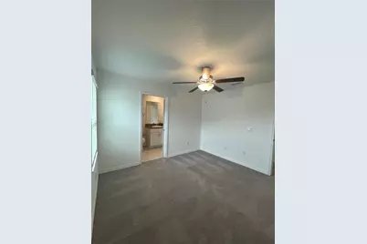 30813 Veridian Way, Wesley Chapel, FL 33543 - Photo 19