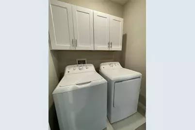 31864 Blue Passing Loop, Wesley Chapel, FL 33545 - Photo 17