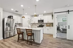 6182 Dutton Dr, Wesley Chapel, FL 33545 - Photo 19