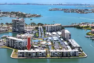 7910 Sun Island Dr S, South Pasadena, FL 33707 - Photo 3