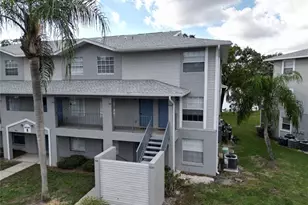 7218 E Bank Dr, Tampa, FL 33617 - Photo 1