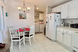 6727 Mt Pleasant Rd NE, Saint Petersburg, FL 33702 - Photo 9