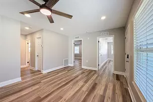 9161 Royal Palm Ave, New Port Richey, FL 34654 - Photo 11