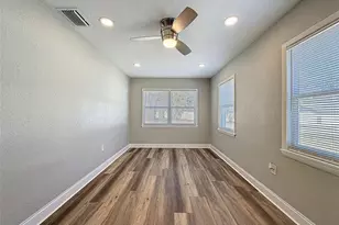 9161 Royal Palm Ave, New Port Richey, FL 34654 - Photo 21