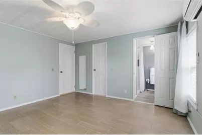 36434 Malibu Way, Zephyrhills, FL 33541 - Photo 17