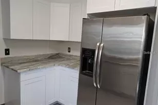 5819 Coventry Dr, Tampa, FL 33615 - Photo 5