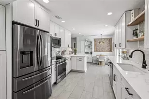 204 W Powhatan Ave, Tampa, FL 33604 - Photo 15