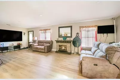 37124 Goldenrod Court, Dade City, FL 33523 - Photo 7