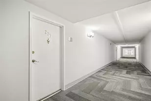 5855 Midnight Pass Rd, Sarasota, FL 34242 - Photo 3