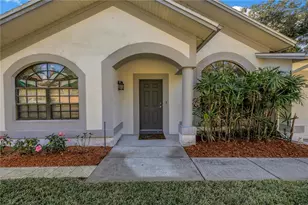 8436 Ridgebrook Cir, Odessa, FL 33556 - Photo 3