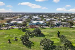 2455 Finlandia Ln, Clearwater, FL 33763 - Photo 5