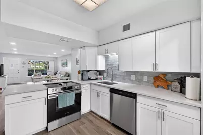 2455 Finlandia Lane #3, Clearwater, FL 33763 - Photo 13