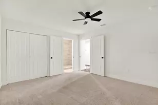 1810 Maryland Ave NE, Saint Petersburg, FL 33703 - Photo 15