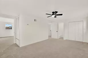 1810 Maryland Ave NE, Saint Petersburg, FL 33703 - Photo 21