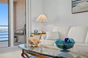 4971 Bacopa Ln S, Saint Petersburg, FL 33715 - Photo 7