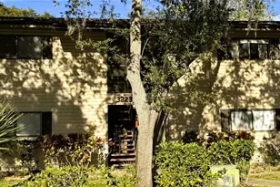 3223 Fox Chase Circle N, Palm Harbor, FL 34683 - Photo 3